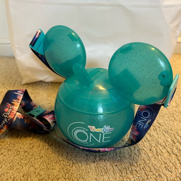 *Brand New* Disneyland World of Color One Teal Color Changing Cup - Picture 4 of 6